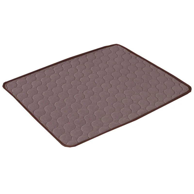 Tapis rafraîchissant pour chien et chat, idéal pour l'été